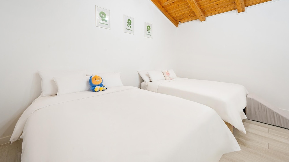 Basic Room, 1 Bedroom (Biggle) - Photo 1
