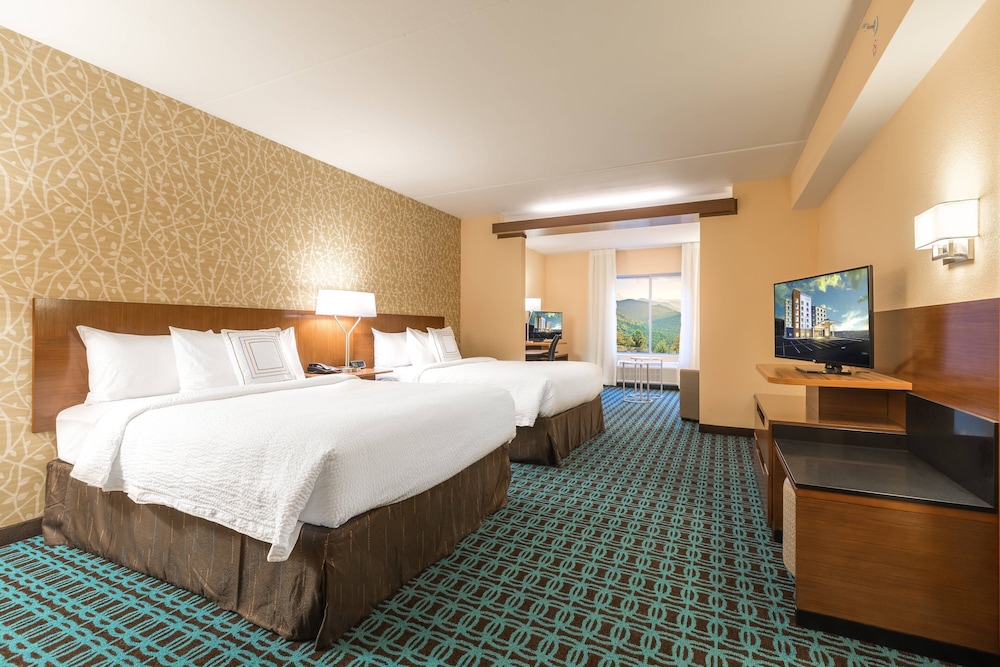 Suite, Multiple Beds