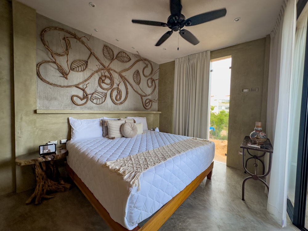 Design Crystal Suite