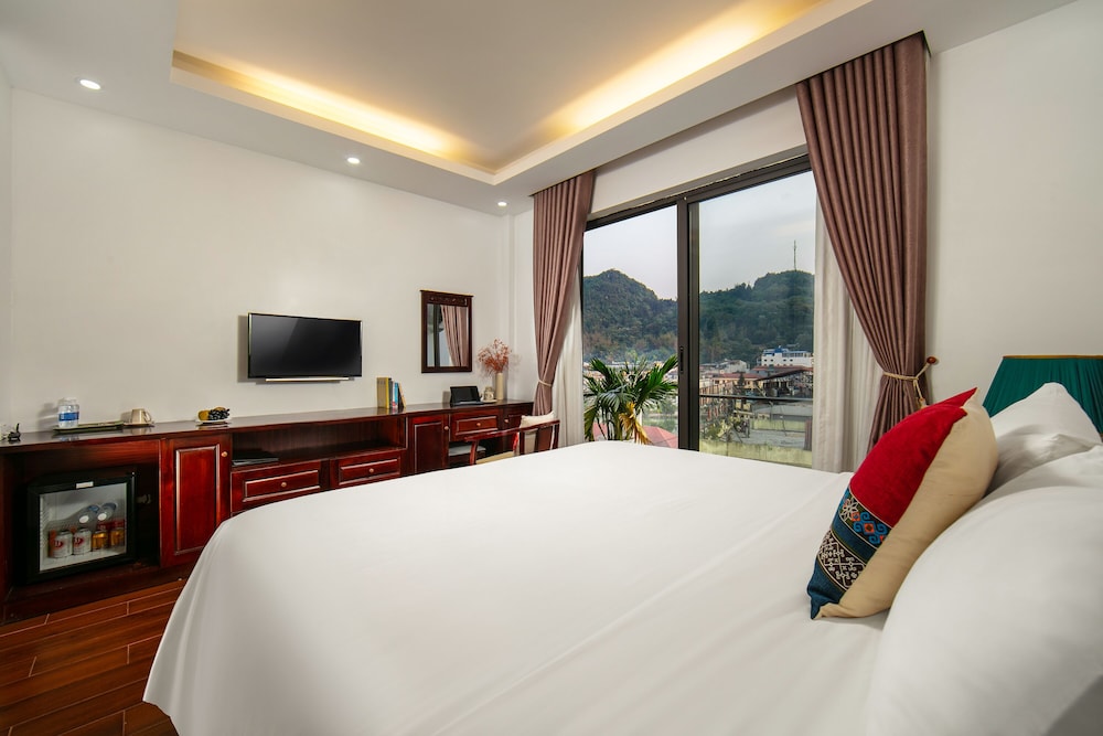 Deluxe Double Room, Balcony photo 3