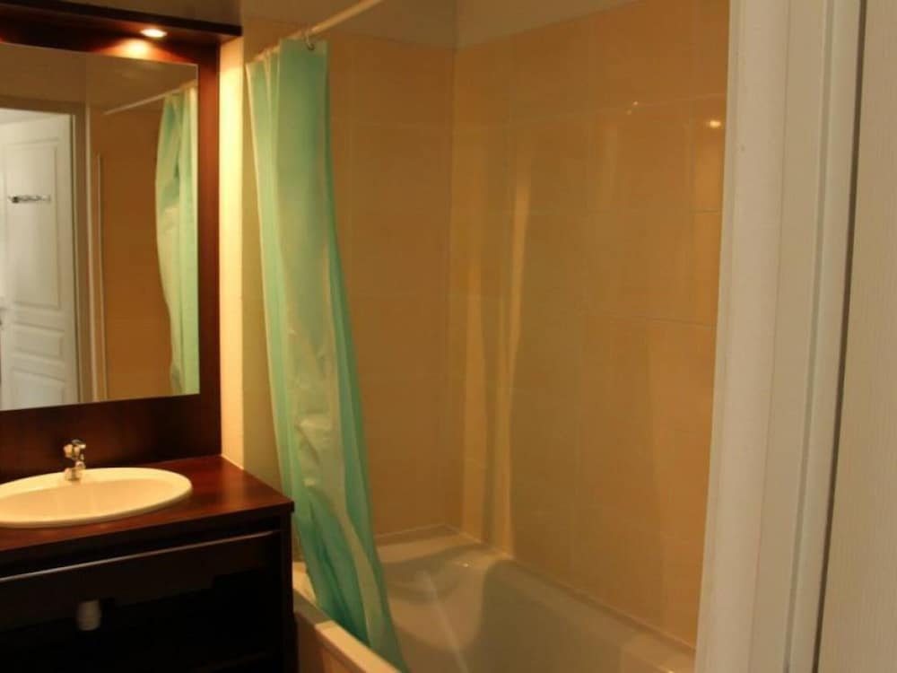 House, Ensuite, Mountain View (T3/8) photo 3