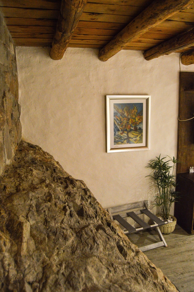Standard Room photo 3