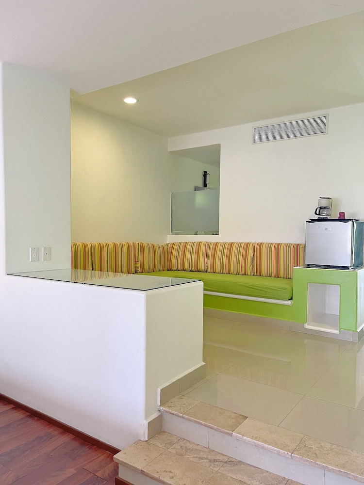 Jr Suite King - Photo 5