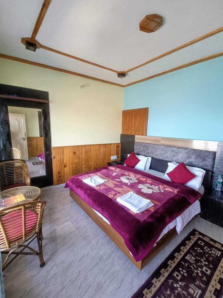Deluxe Double Room, Patio, Mountain View