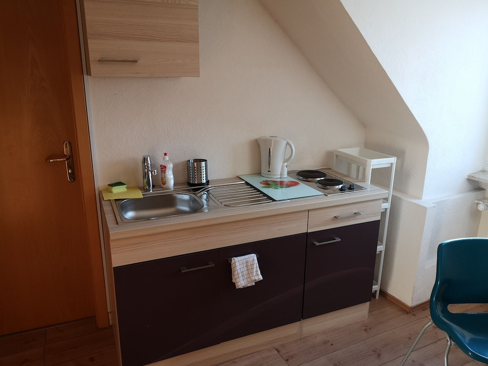 Comfort Duplex, 1 Bedroom, Kitchen, City View (Lichtentaler Strasse 19) photo 3