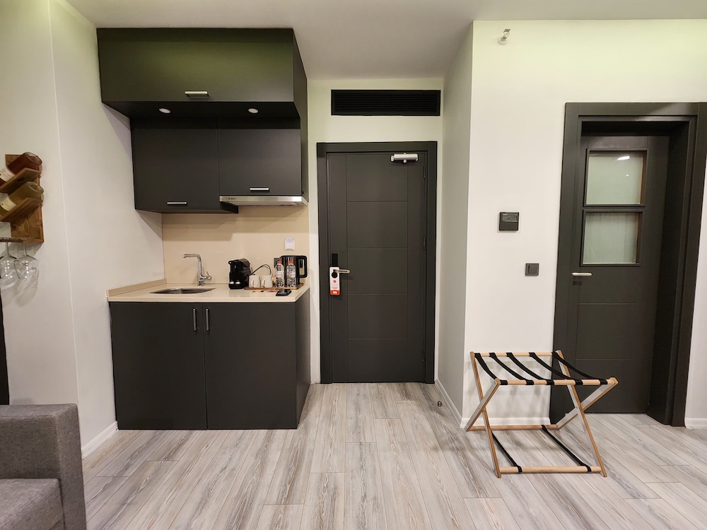 Panoramic Studio House With Balcony photo 3