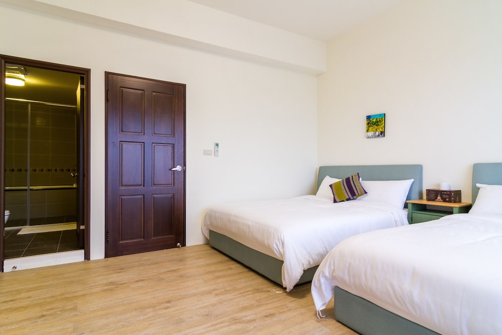 Quadruple Room photo 2