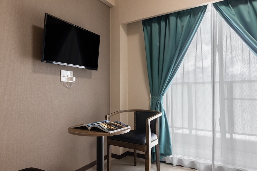 Basic Double Room - Photo 11