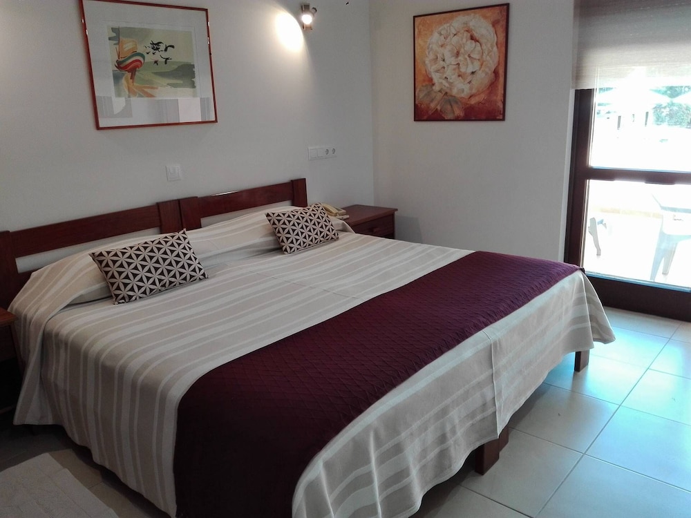 Double or Twin Room - Photo 1