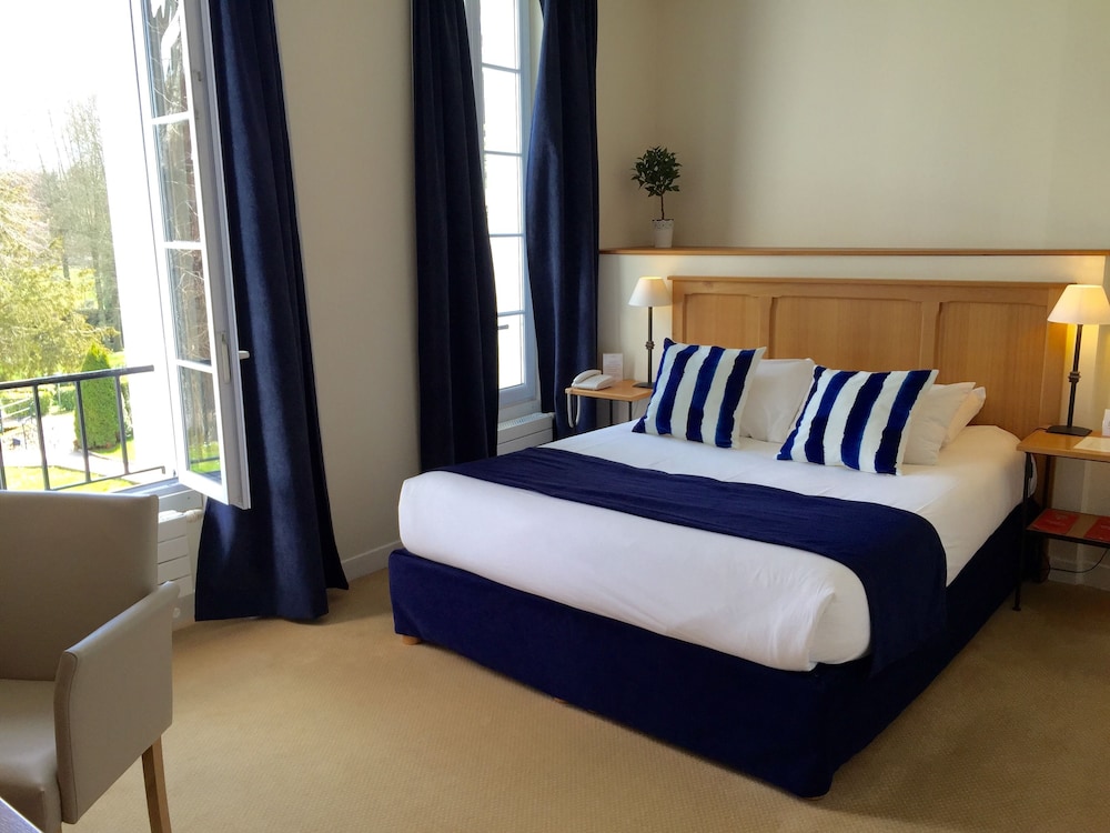 Grand Double or Twin Room photo 2