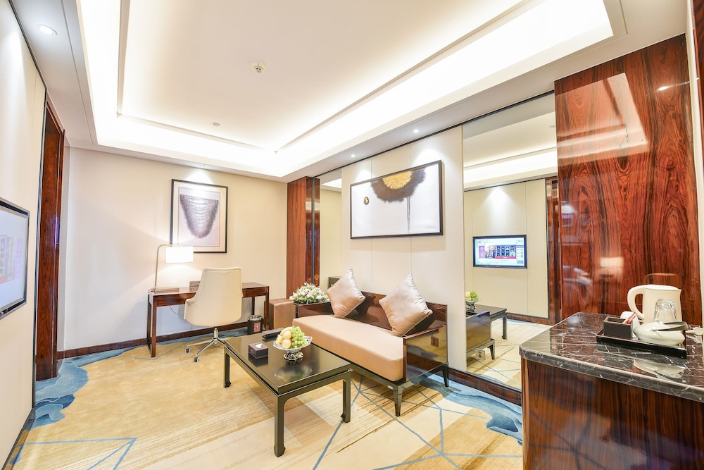 Superior Suite photo 3
