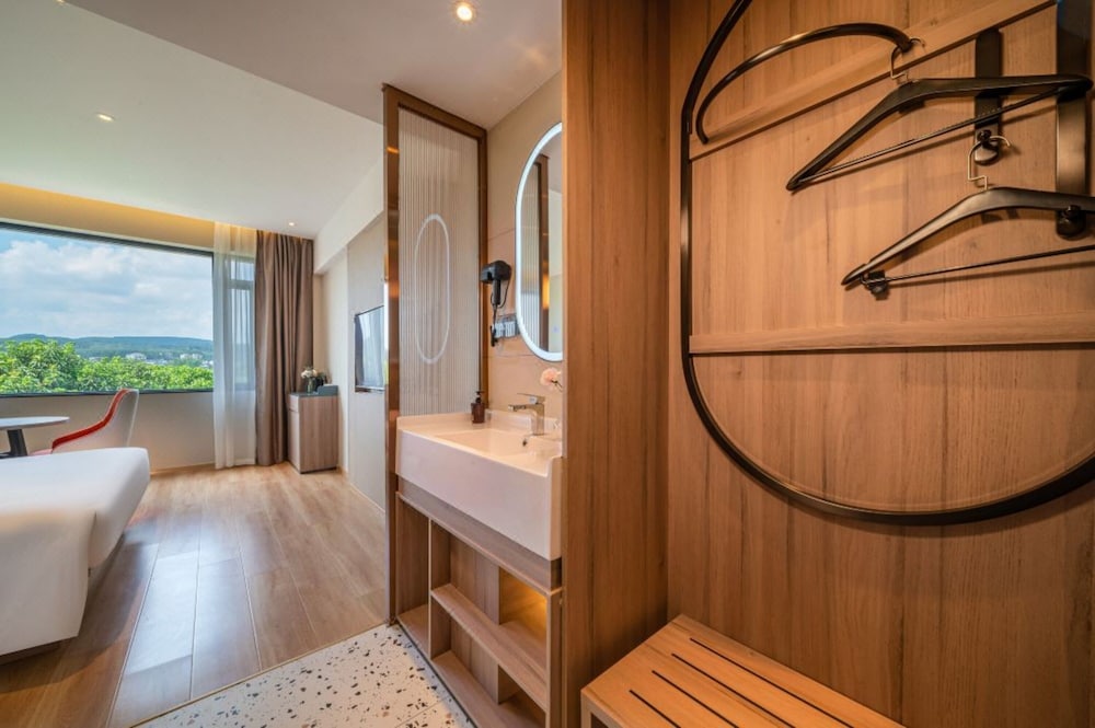 Superior Single Room, Balcony, Courtyard View photo 2