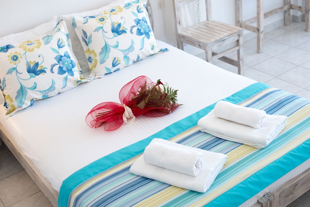Economy Room, Partial Sea View