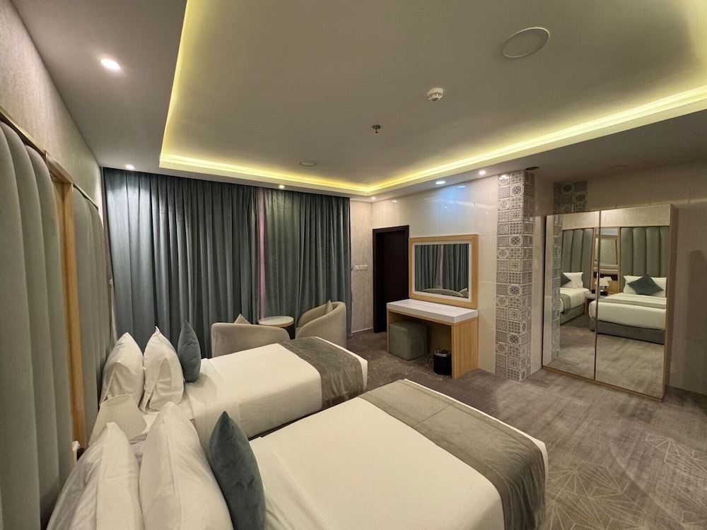 Panoramic Apartment photo 2