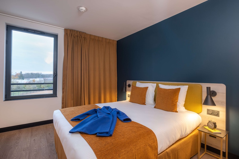 Quadruple Room, Multiple Beds - Photo 1