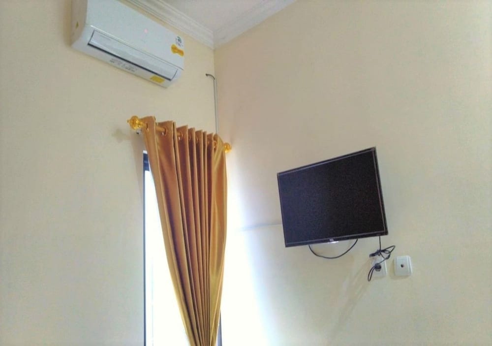 Standard Room photo 2