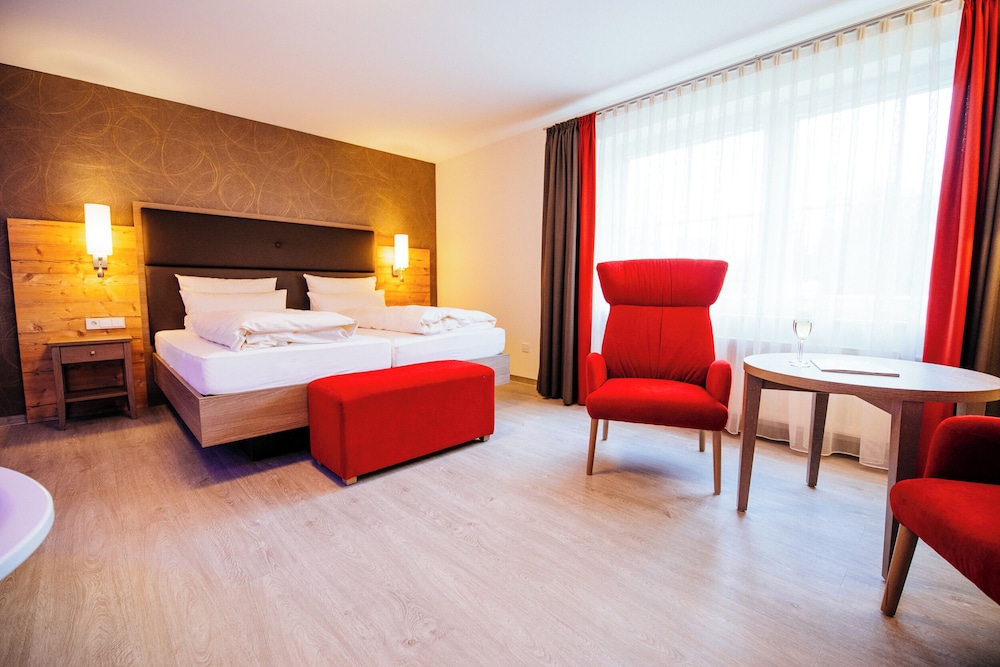 Junior Suite - Photo 1