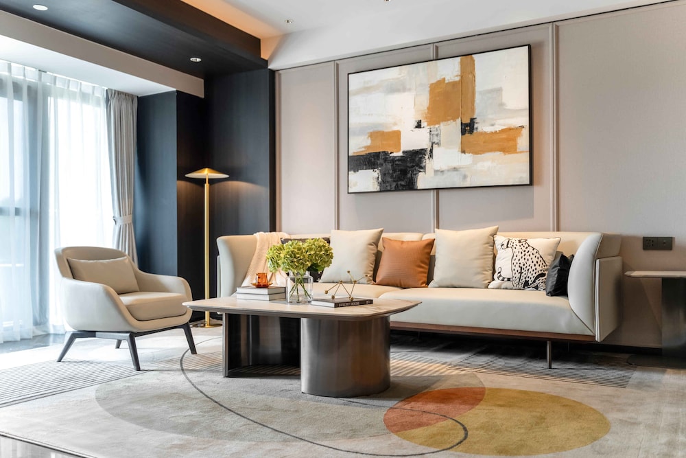 1 Bedroom Premier photo 1