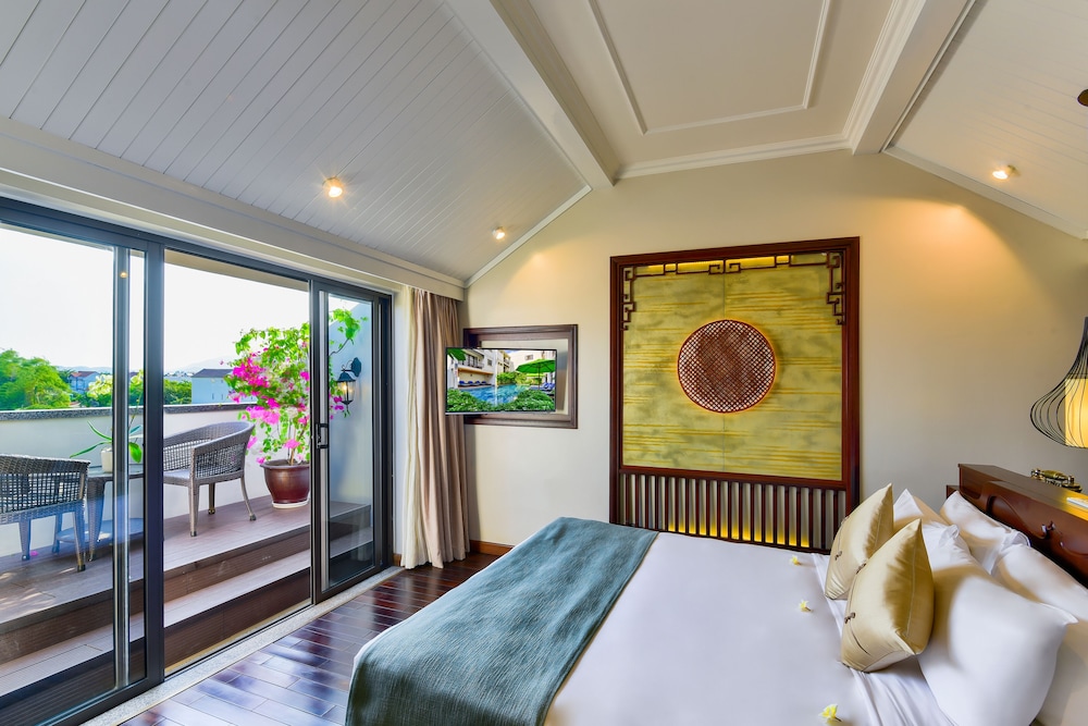 Suite, Balcony, River View photo 2