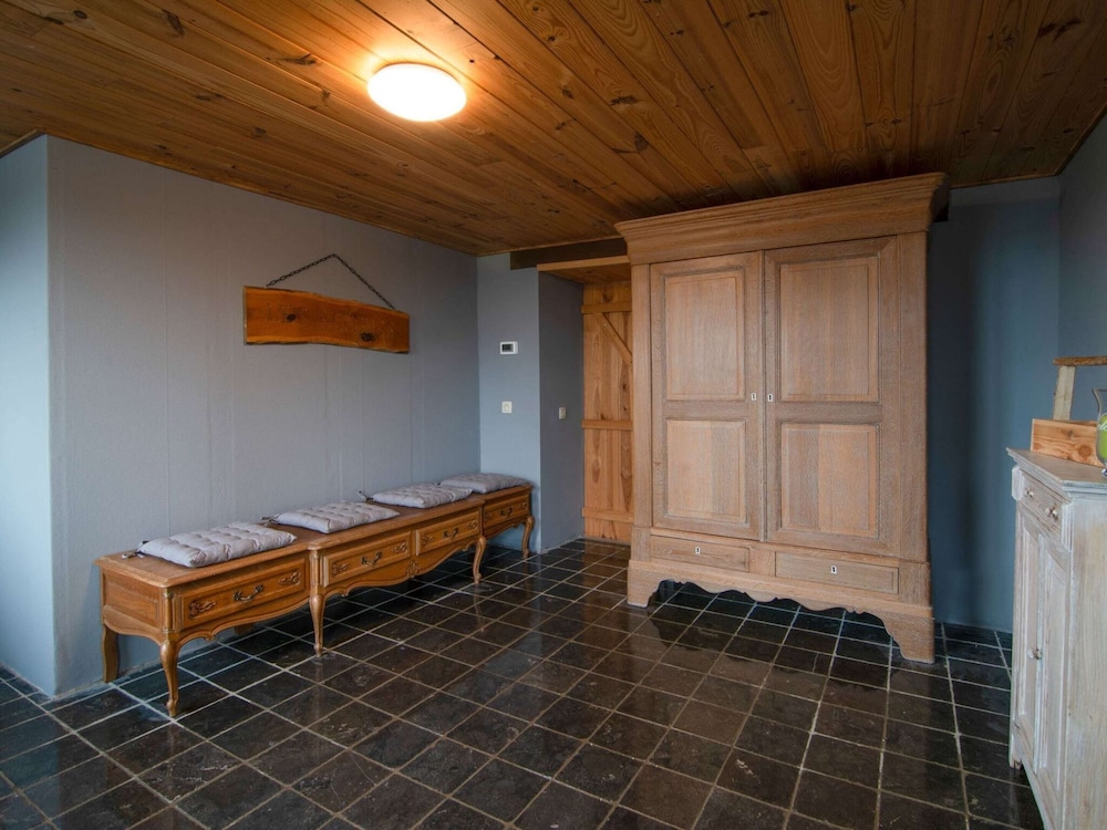 House photo 2