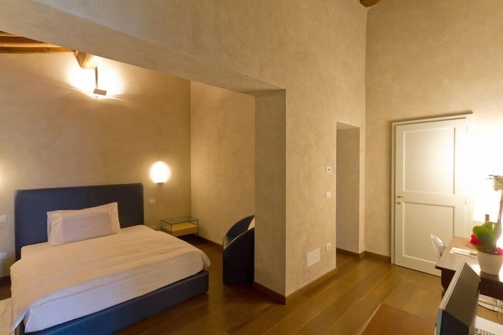 Exclusive Villa, Hill View photo 2