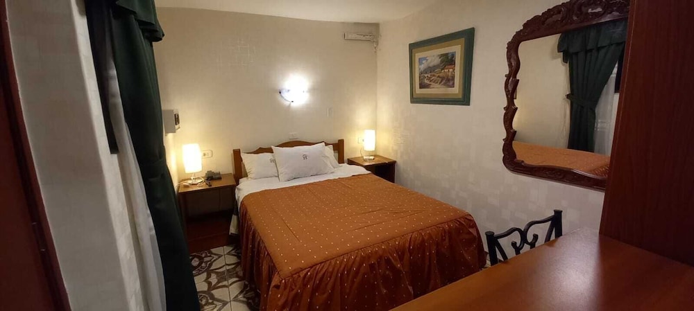 Single Room photo 2