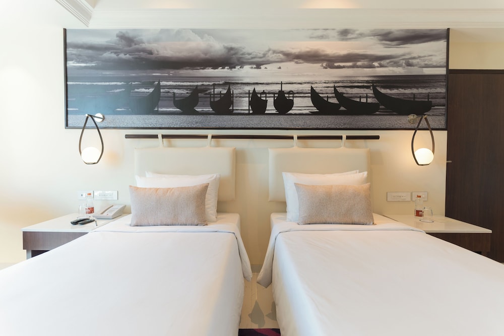 Premium Twin Room (Sunset View) photo 1