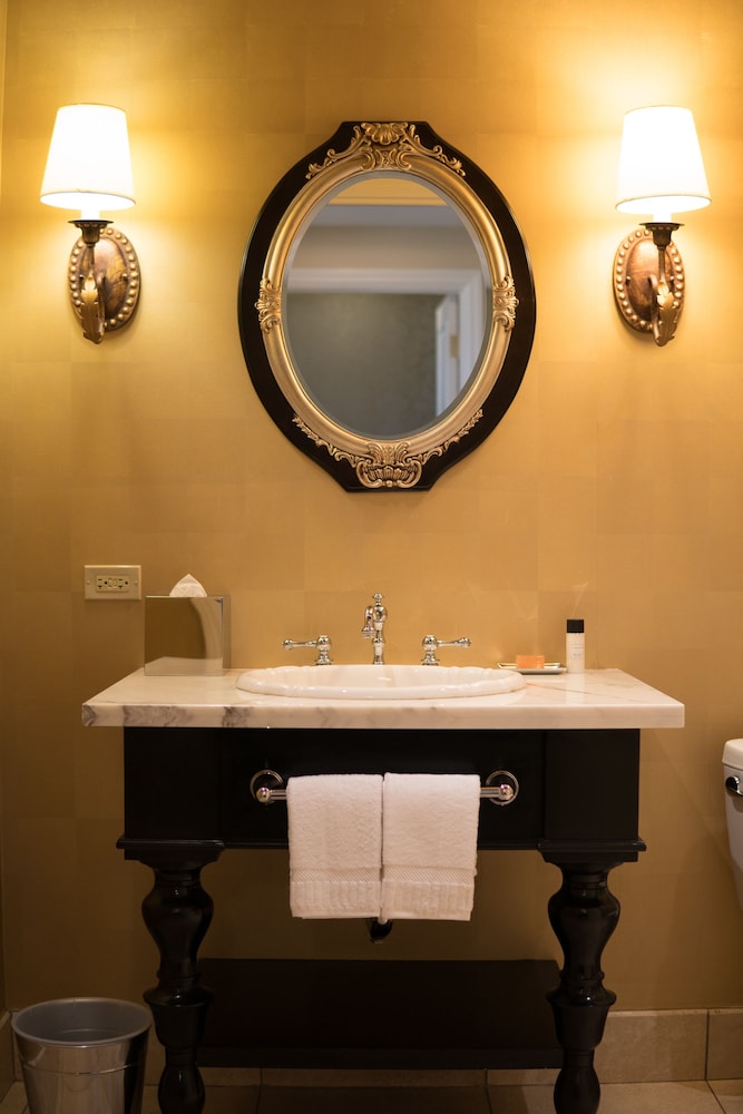 Tuscany Suite - One Bedroom - Photo 8
