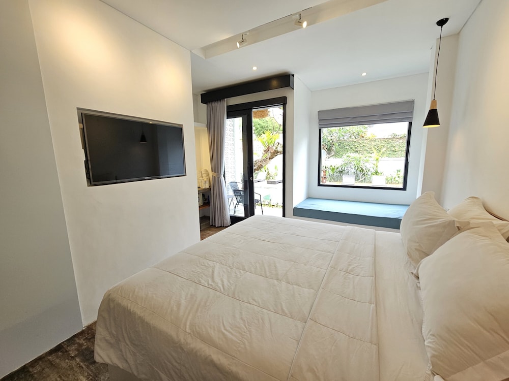 Standard Double Room photo 2