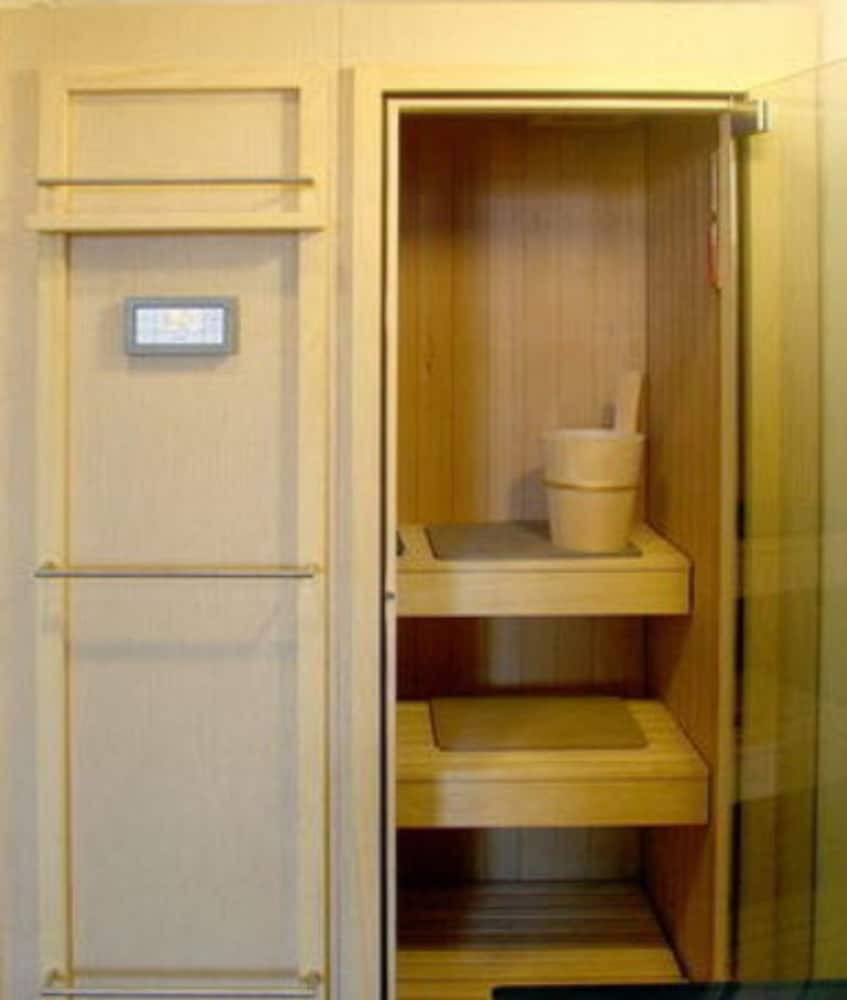 Superior Double or Twin Room photo 2