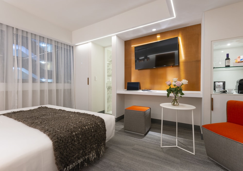 Superior Single Room, 1 King Bed - Photo 4