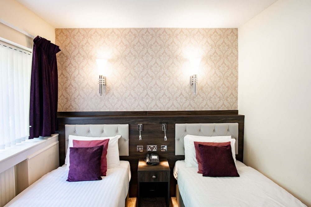 Standard Room, 2 Twin Beds, Non Smoking - Photo 2