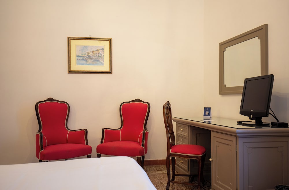 Classic Room, City View photo 2