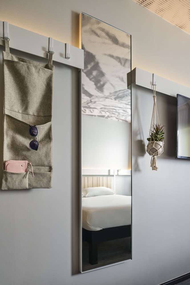 Standard Room, Multiple Beds