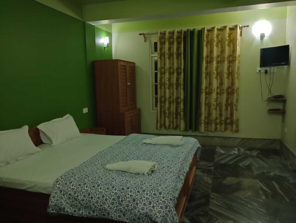 Standard Double or Twin Room, Hill View
