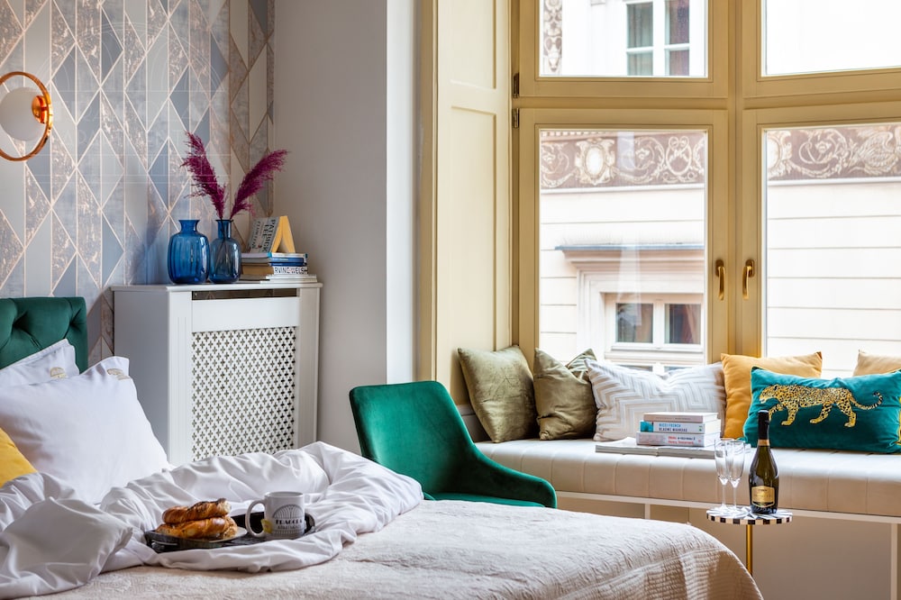 Family Apartment, 1 Bedroom, Kitchenette, City View photo 2