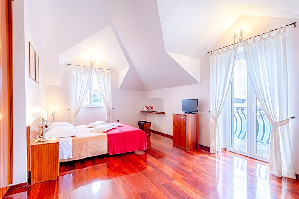 Comfort Double Room, Balcony, Sea View photo 1