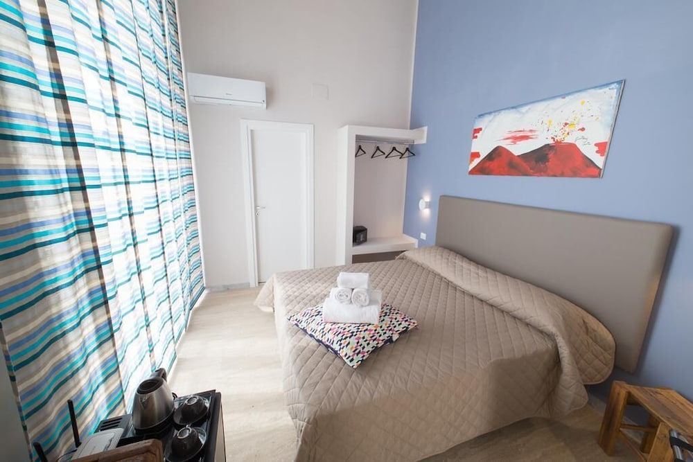 Superior Double Room, Annex Building (Pzza Bovio)