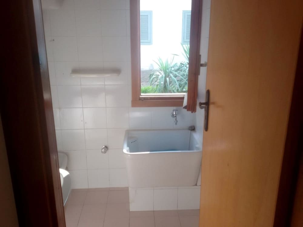 Grand Bungalow, 2 Bedrooms (5 adults) photo 2