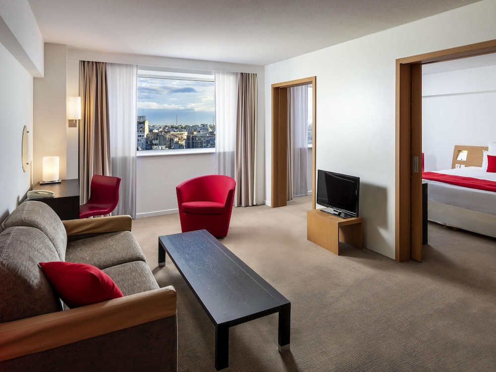 Superior Suite, 1 Double Bed (Extendable Sofa) photo 1