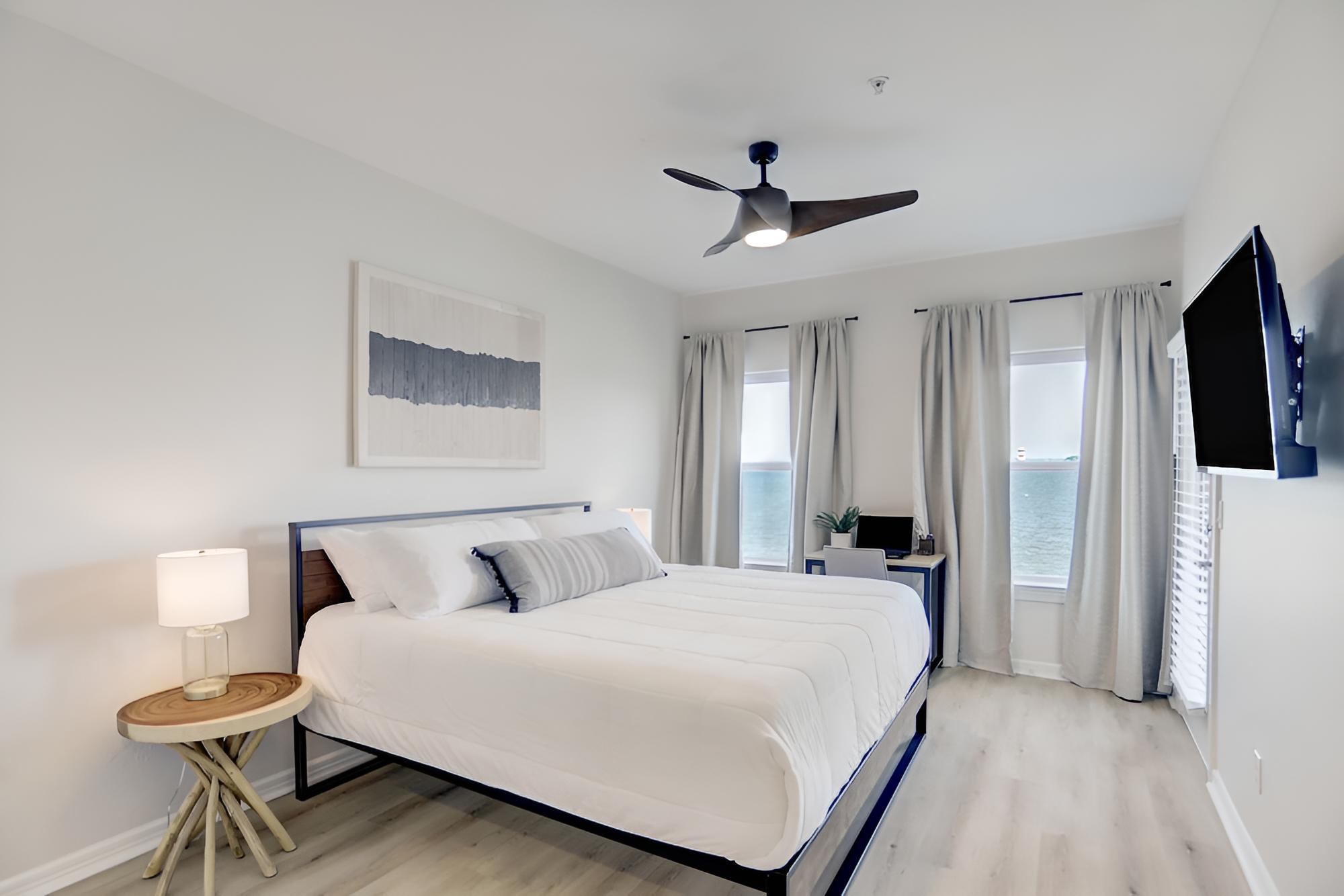 Condo photo 2