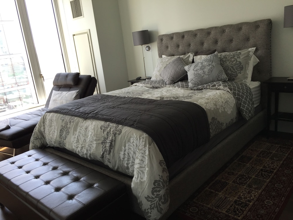 Deluxe Studio Suite, Bay View photo 1