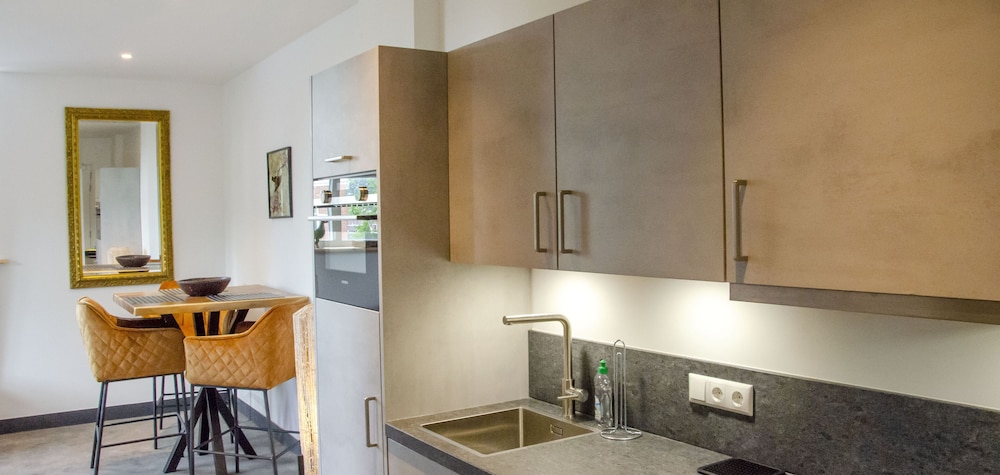Luxury Apartment (5) photo 2