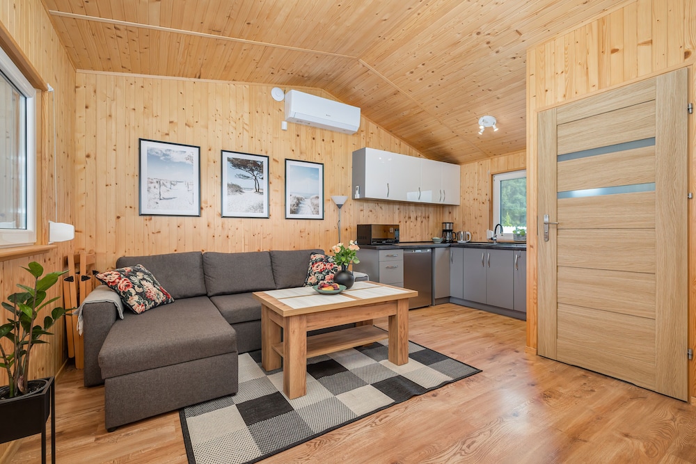 House, 2 Bedrooms, Kitchen, Beachside photo 1