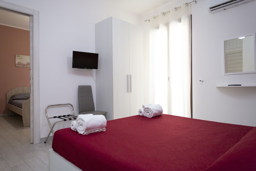 Family Room, Ensuite, City View