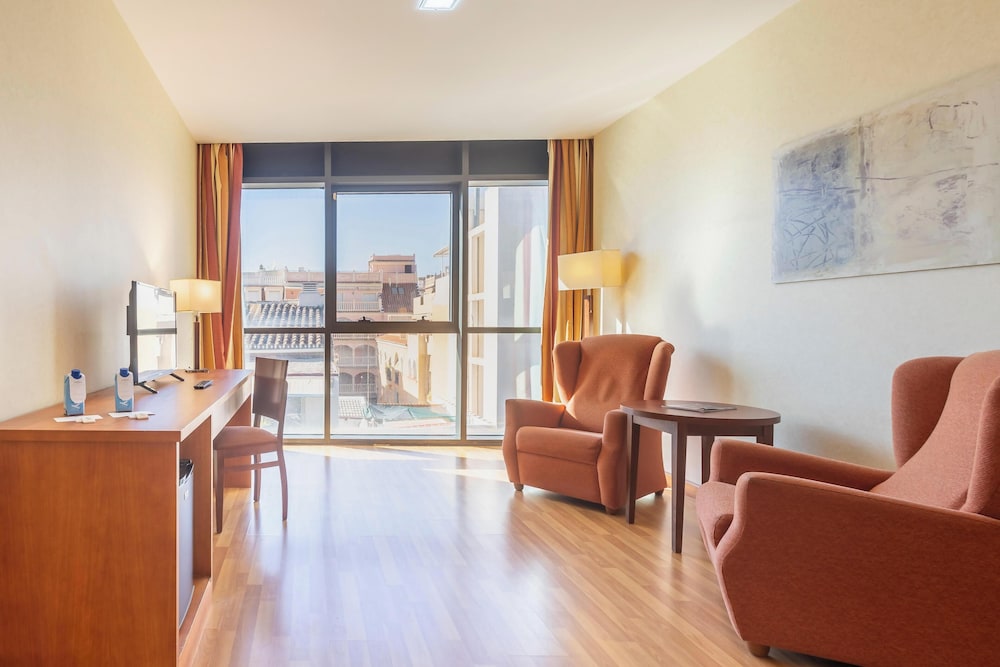 Double Or Twin Room - Photo 3