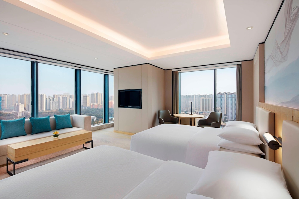 Room, 2 Double Beds, Corner