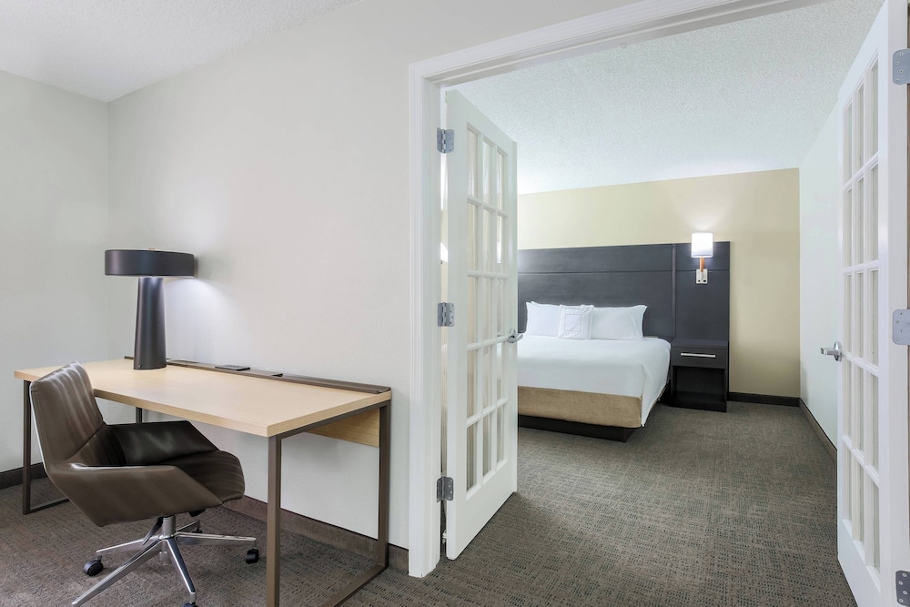 Suite, 1 Bedroom, Non Smoking, Fireplace photo 1