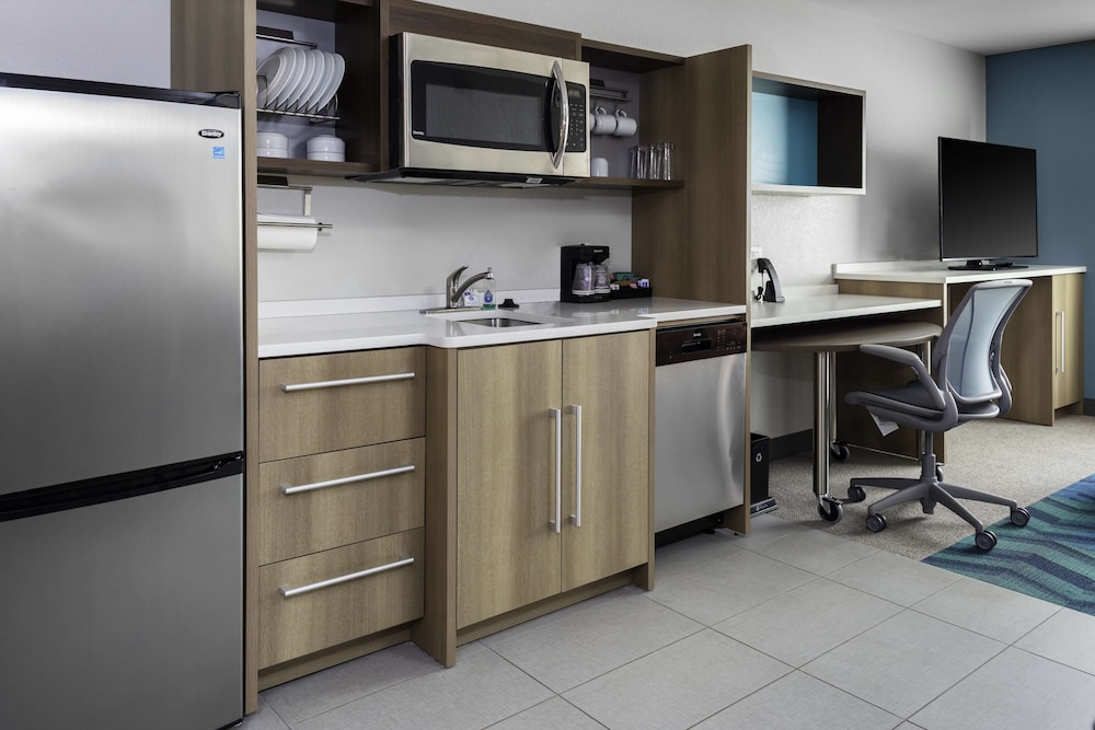 Suite, 1 Bedroom, Non Smoking - Photo 3