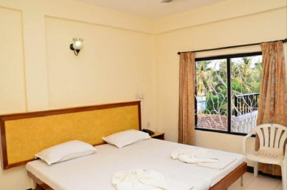 Couple Ac Room
